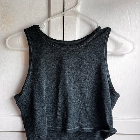 Girlfriend Collective Moss ReSet Super Crop - Picture 2 of 4